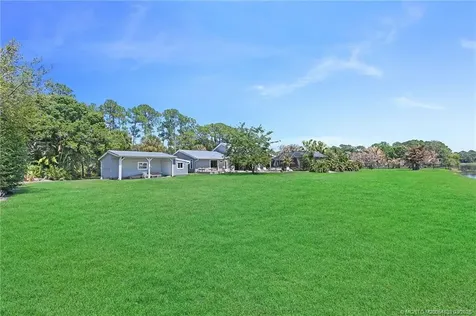 11266 SW Meadowlark Circle Stuart FL 34997