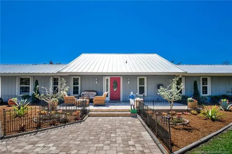 11266 SW Meadowlark Circle Stuart FL 34997