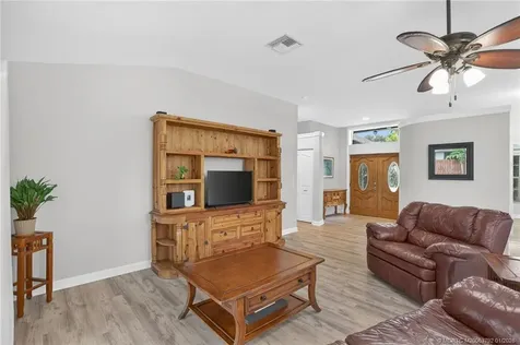 9275 SE Mercury Street Hobe Sound FL 33455