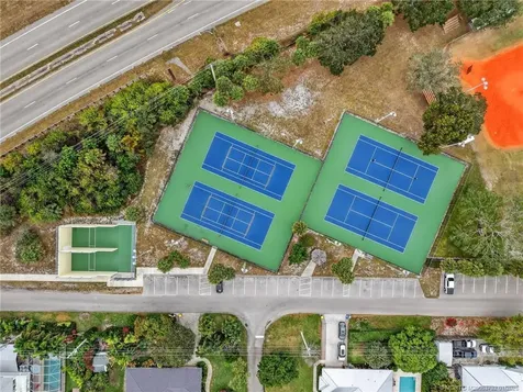 9275 SE Mercury Street Hobe Sound FL 33455