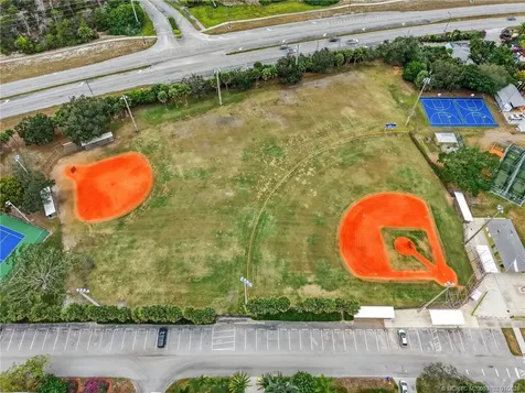 9275 SE Mercury Street Hobe Sound FL 33455