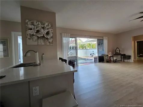 746 SW Saint Croix Cove Port St Lucie FL 34986