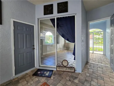 746 SW Saint Croix Cove Port St Lucie FL 34986