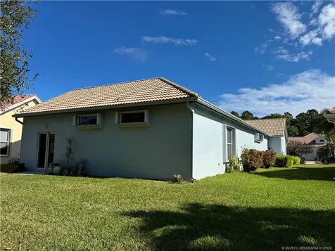 746 SW Saint Croix Cove Port St Lucie FL 34986