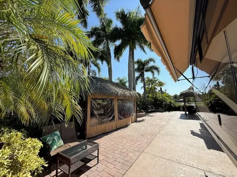 462 NW Sandtrap Lane Port St Lucie FL 34986