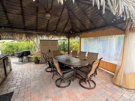462 NW Sandtrap Lane Port St Lucie FL 34986