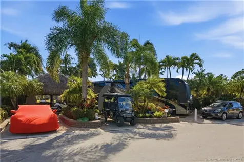425 NW Chipshot Lane Port St Lucie FL 34986