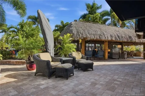 425 NW Chipshot Lane Port St Lucie FL 34986