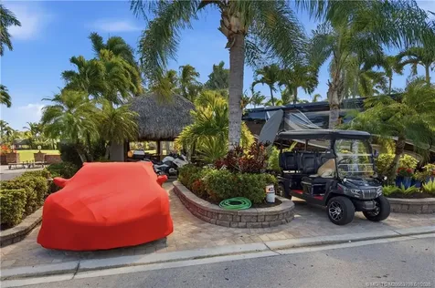 425 NW Chipshot Lane Port St Lucie FL 34986