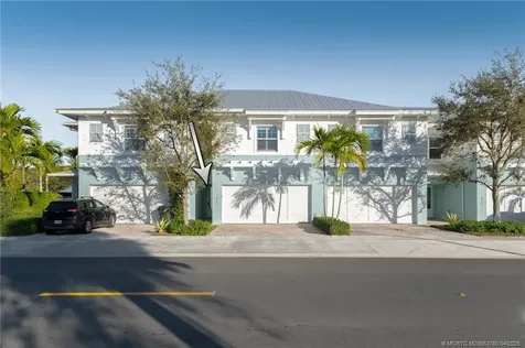 411 SE High School Avenue Stuart FL 34994