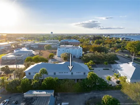 411 SE High School Avenue Stuart FL 34994