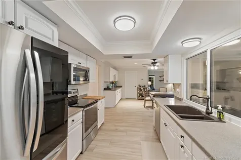 3881 SE Fairway W Stuart FL 34997