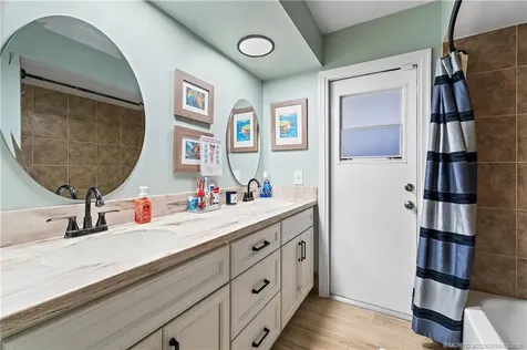 3881 SE Fairway W Stuart FL 34997