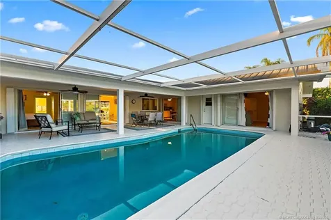 3881 SE Fairway W Stuart FL 34997