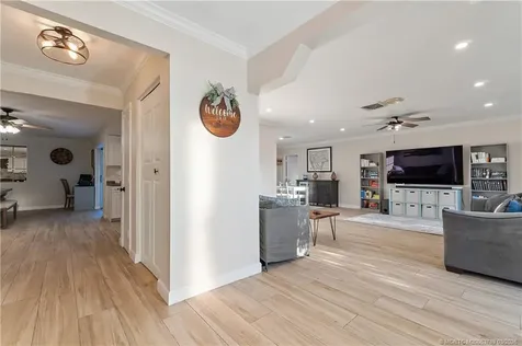 3881 SE Fairway W Stuart FL 34997