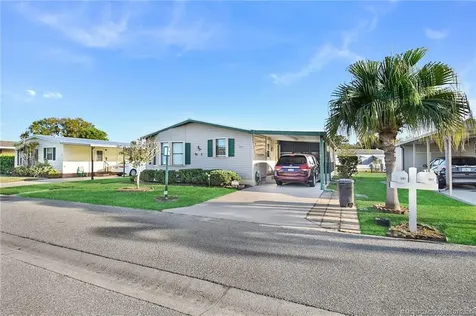 581 Barb Ann Lane Port St Lucie FL 34952