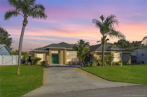 1569 NE Amy Avenue Jensen Beach FL 34957