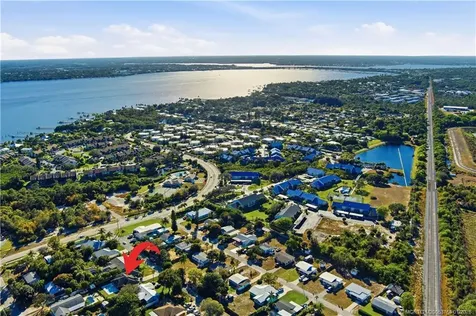 1569 NE Amy Avenue Jensen Beach FL 34957