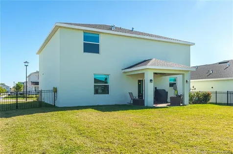 6300 NW Leafmore Lane Port St Lucie FL 34987