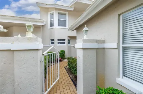 2382 SW Foxpoint Way Palm City FL 34990