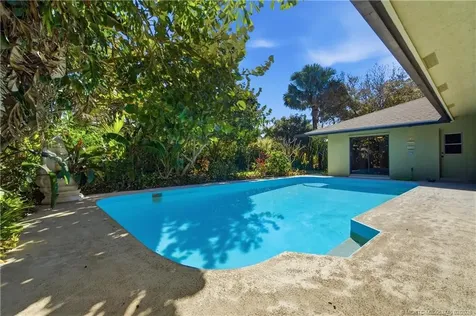 5186 SE Harrold Terrace Stuart FL 34997