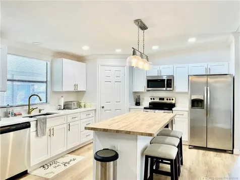 16111 Five Wood Way SW Indiantown FL 34956