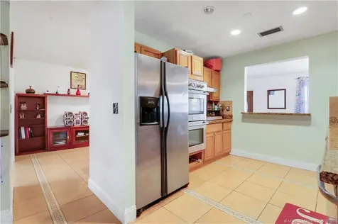 401 SW Ewing Avenue Port St Lucie FL 34983