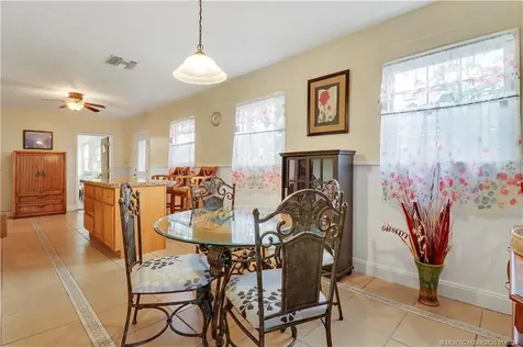 401 SW Ewing Avenue Port St Lucie FL 34983