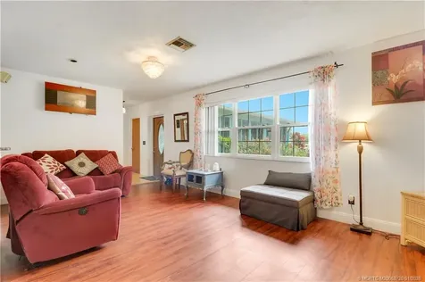 401 SW Ewing Avenue Port St Lucie FL 34983