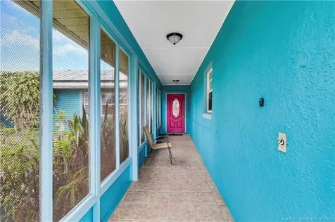 401 SW Ewing Avenue Port St Lucie FL 34983
