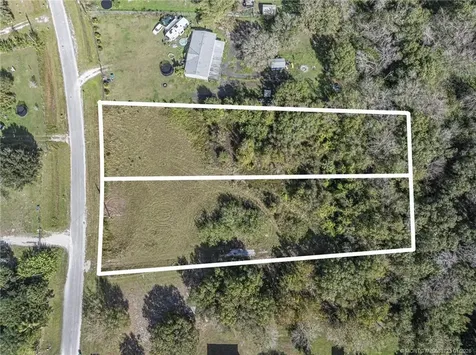 17530 NW 38th Avenue Okeechobee FL 34972