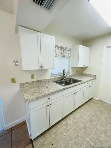2031 SE Jackson Street Stuart FL 34997