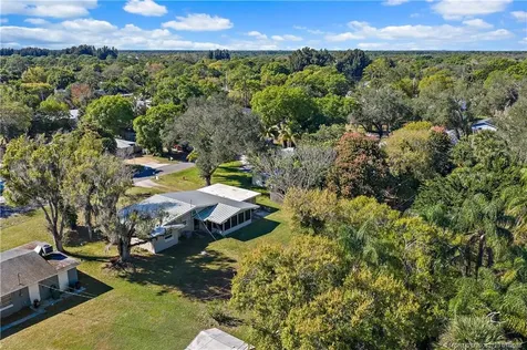 800 Anita Street Fort Pierce FL 34982