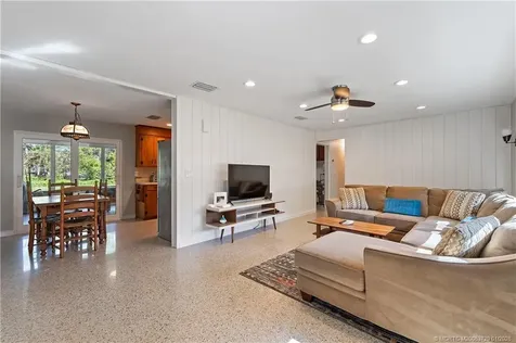 800 Anita Street Fort Pierce FL 34982