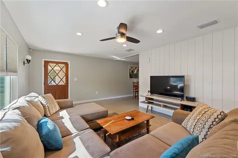 800 Anita Street Fort Pierce FL 34982