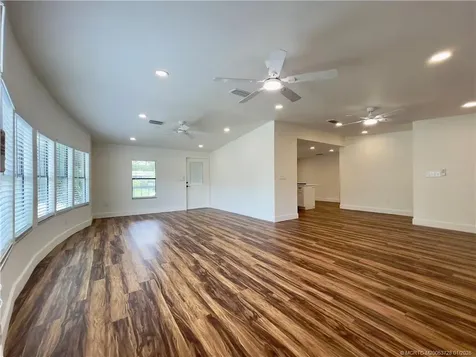 2555 Pga Boulevard Palm Beach Gardens FL 33410