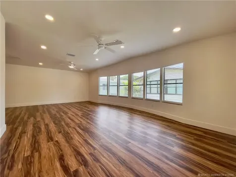 2555 Pga Boulevard Palm Beach Gardens FL 33410