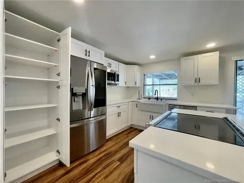 2555 Pga Boulevard Palm Beach Gardens FL 33410