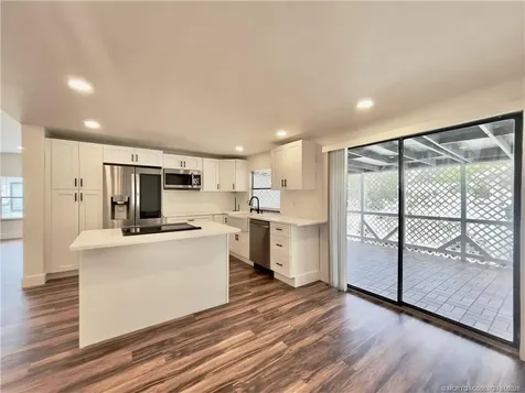 2555 Pga Boulevard Palm Beach Gardens FL 33410