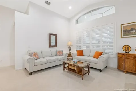 1052 SE Westminster Place Stuart FL 34997