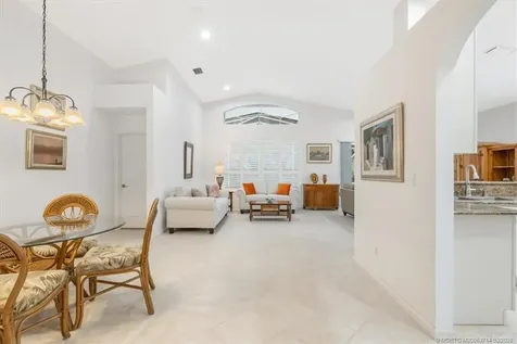 1052 SE Westminster Place Stuart FL 34997