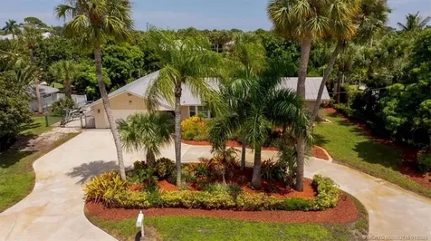 511 SE Krueger Parkway Stuart FL 34996