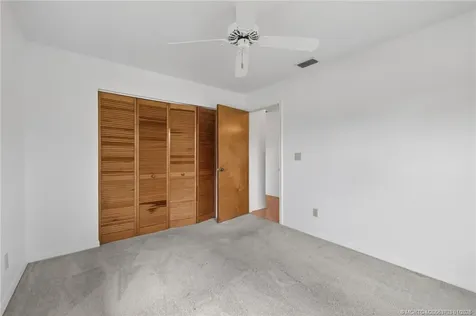 9496 SE Park Street Hobe Sound FL 33455