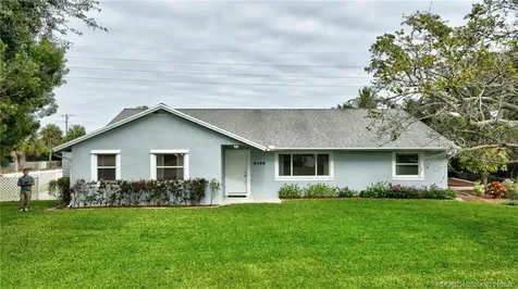 9496 SE Park Street Hobe Sound FL 33455
