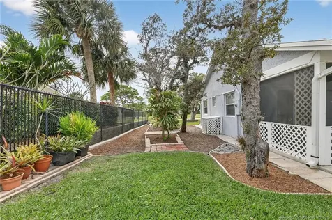 9496 SE Park Street Hobe Sound FL 33455