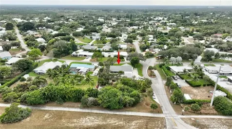 9496 SE Park Street Hobe Sound FL 33455