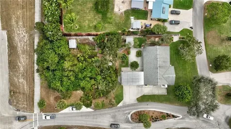 9496 SE Park Street Hobe Sound FL 33455