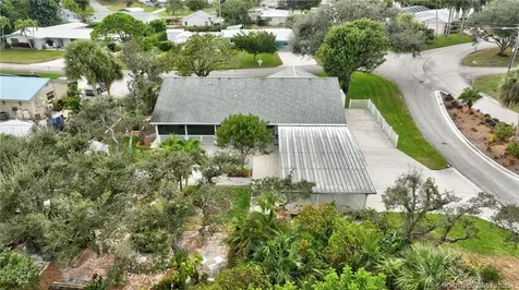 9496 SE Park Street Hobe Sound FL 33455