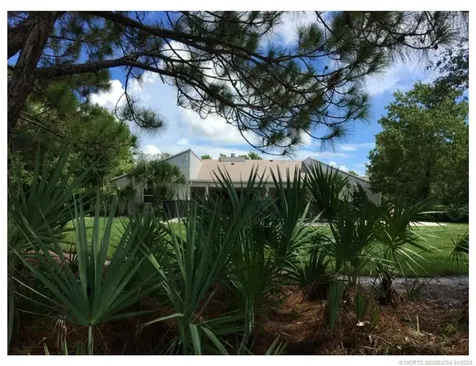 1672 SW Sandtrap Crescent Palm City FL 34990