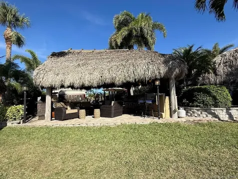 464 NW Sandtrap Lane Port St Lucie FL 34986